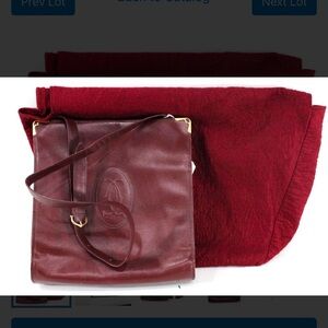 Les Must De Cartier Paris Shoulder Bag in Bordeaux Leather with COA - Dust Bag